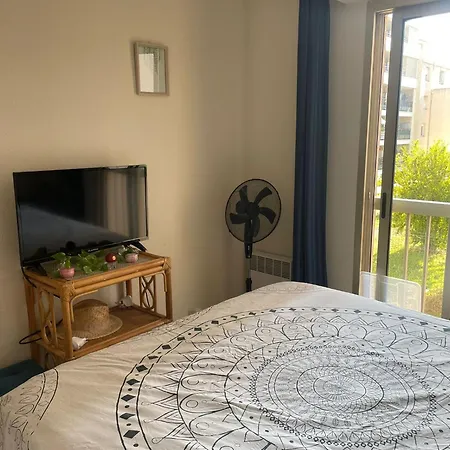 Apartment Superbe 3p Avec Terrasse A100m De La *